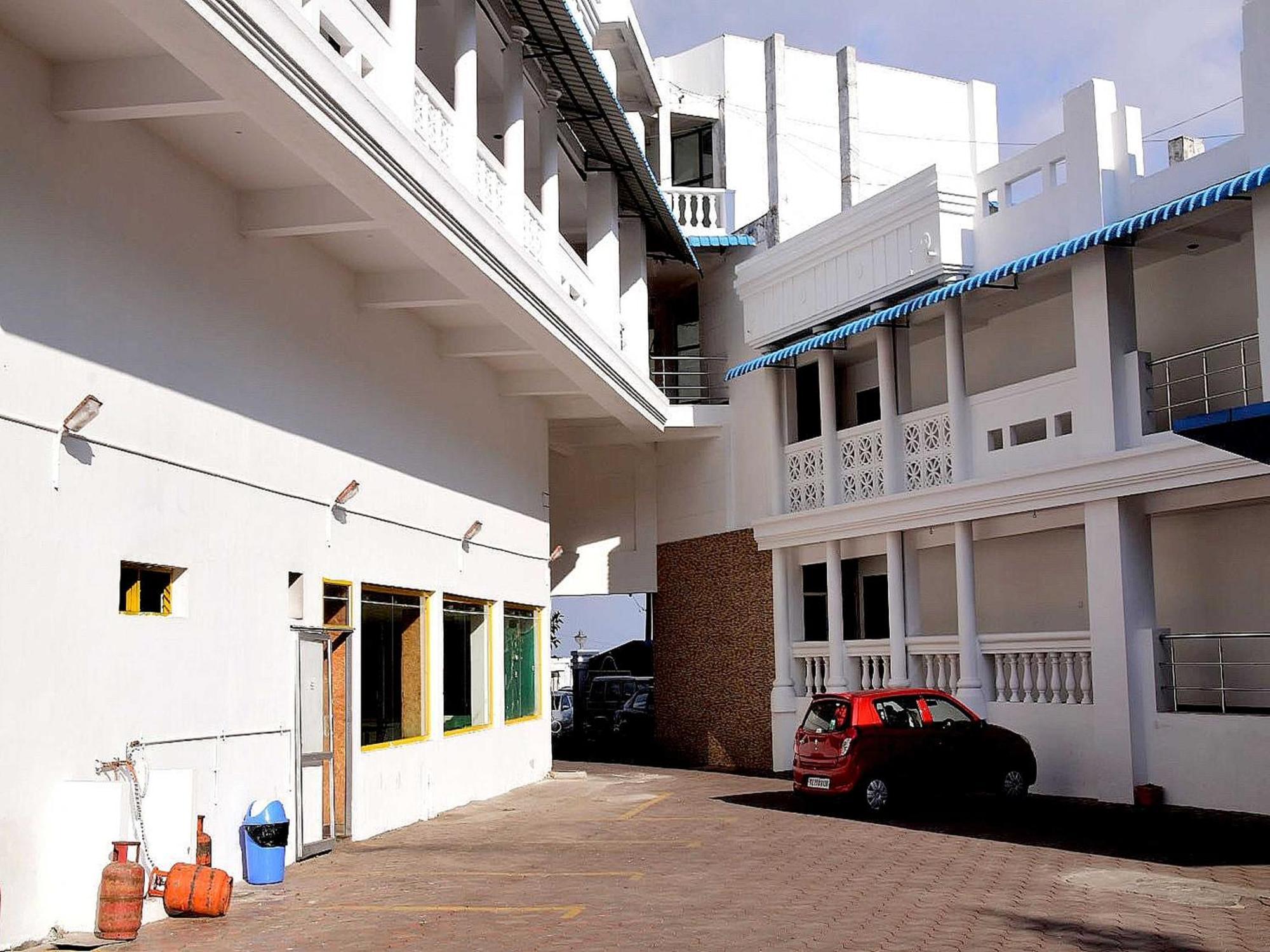Oyo Flagship Home Tree Service Apartment Near Perumal Kovil T Nagar Csennai Kültér fotó